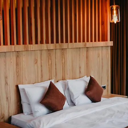 Melekona House 카르테페