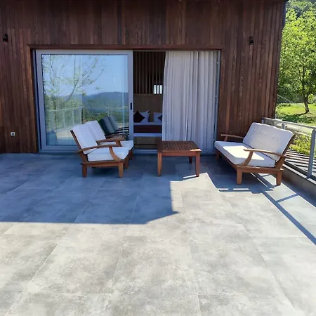 Melekona House 3*
