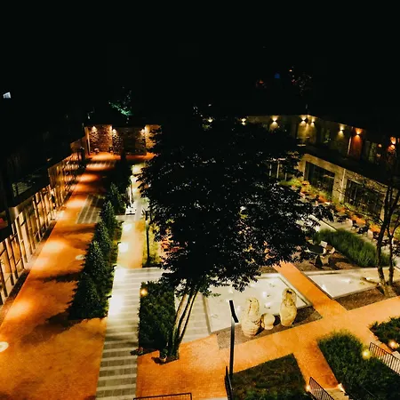 Hotel Melekona House