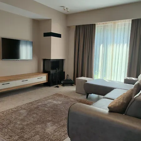 Hotel Melekona House 3*