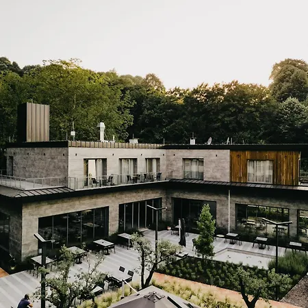 Melekona House