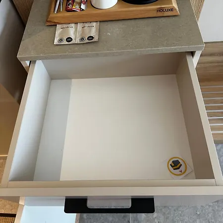 Melekona House Hotel