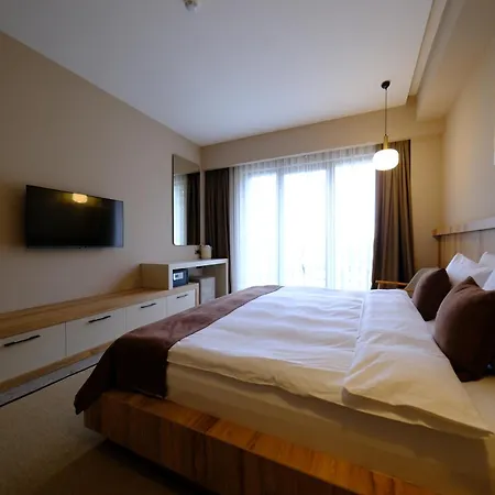 Melekona House 호텔 카르테페