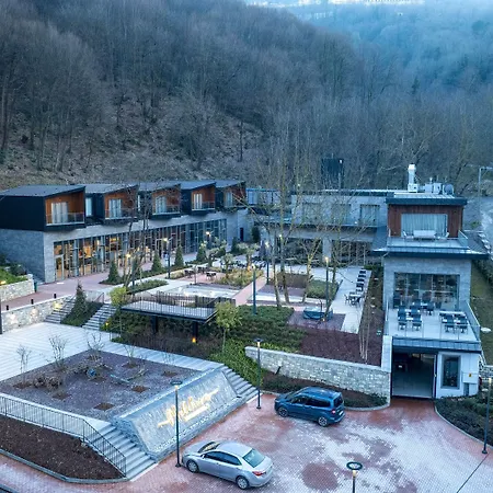 Отель Melekona House